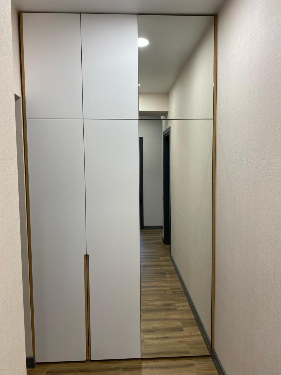 Tbilisi Hilton Apartment מראה חיצוני תמונה