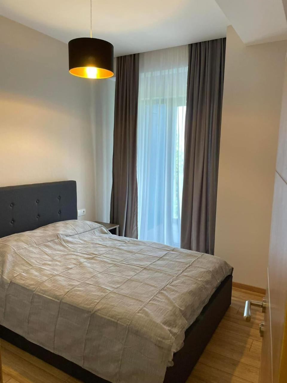Tbilisi Hilton Apartment מראה חיצוני תמונה