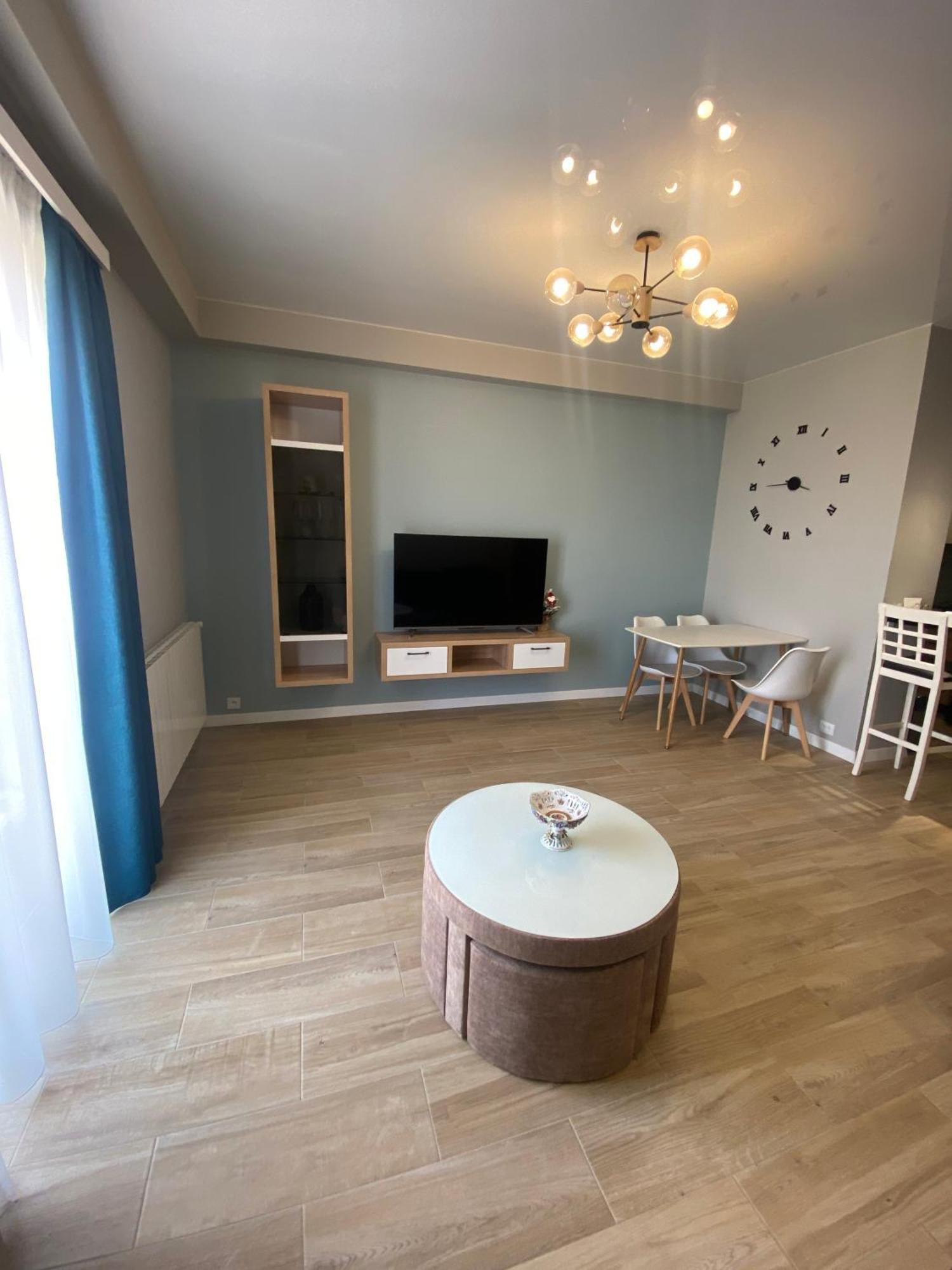 Tbilisi Hilton Apartment מראה חיצוני תמונה