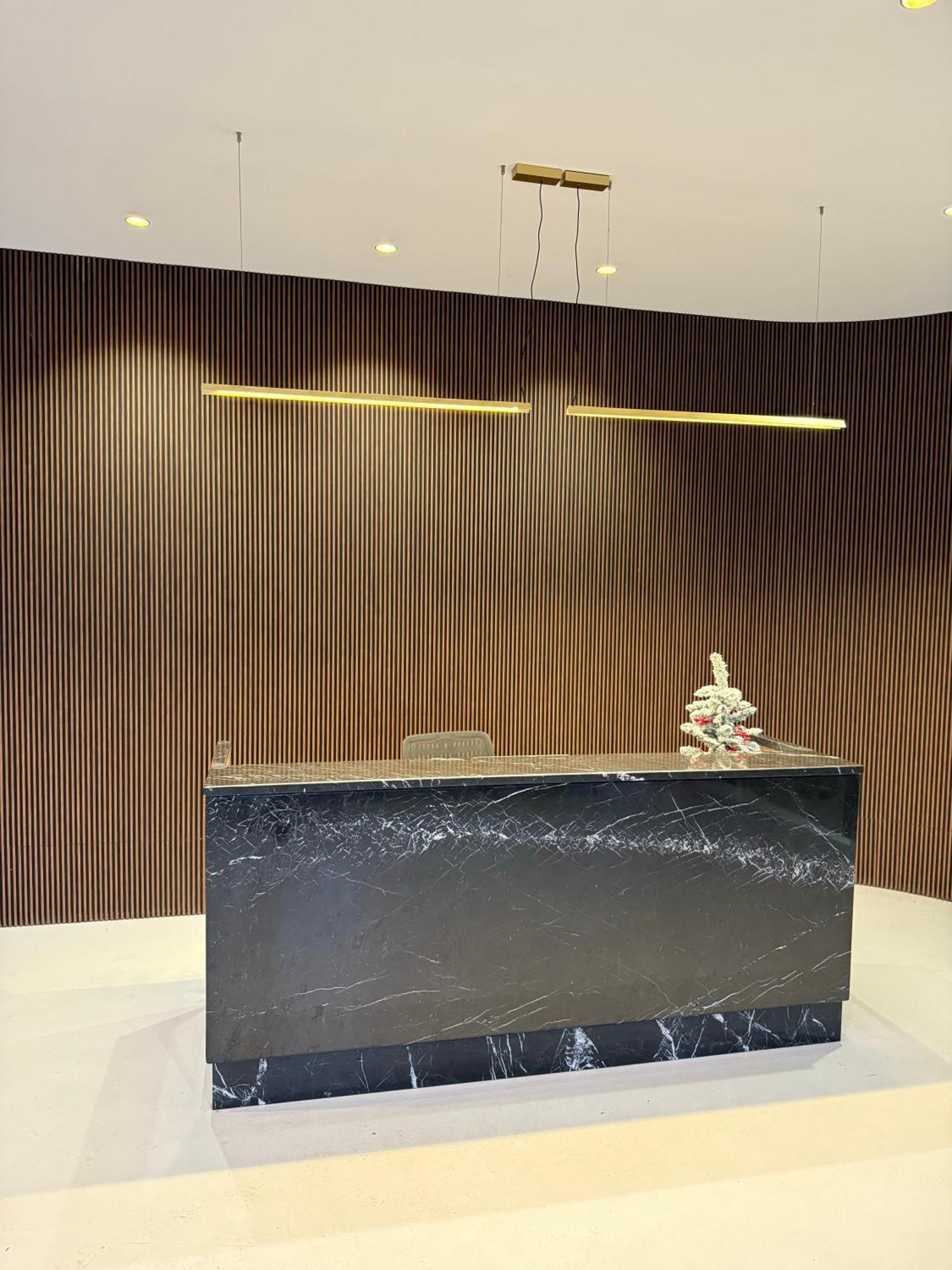 Tbilisi Hilton Apartment מראה חיצוני תמונה