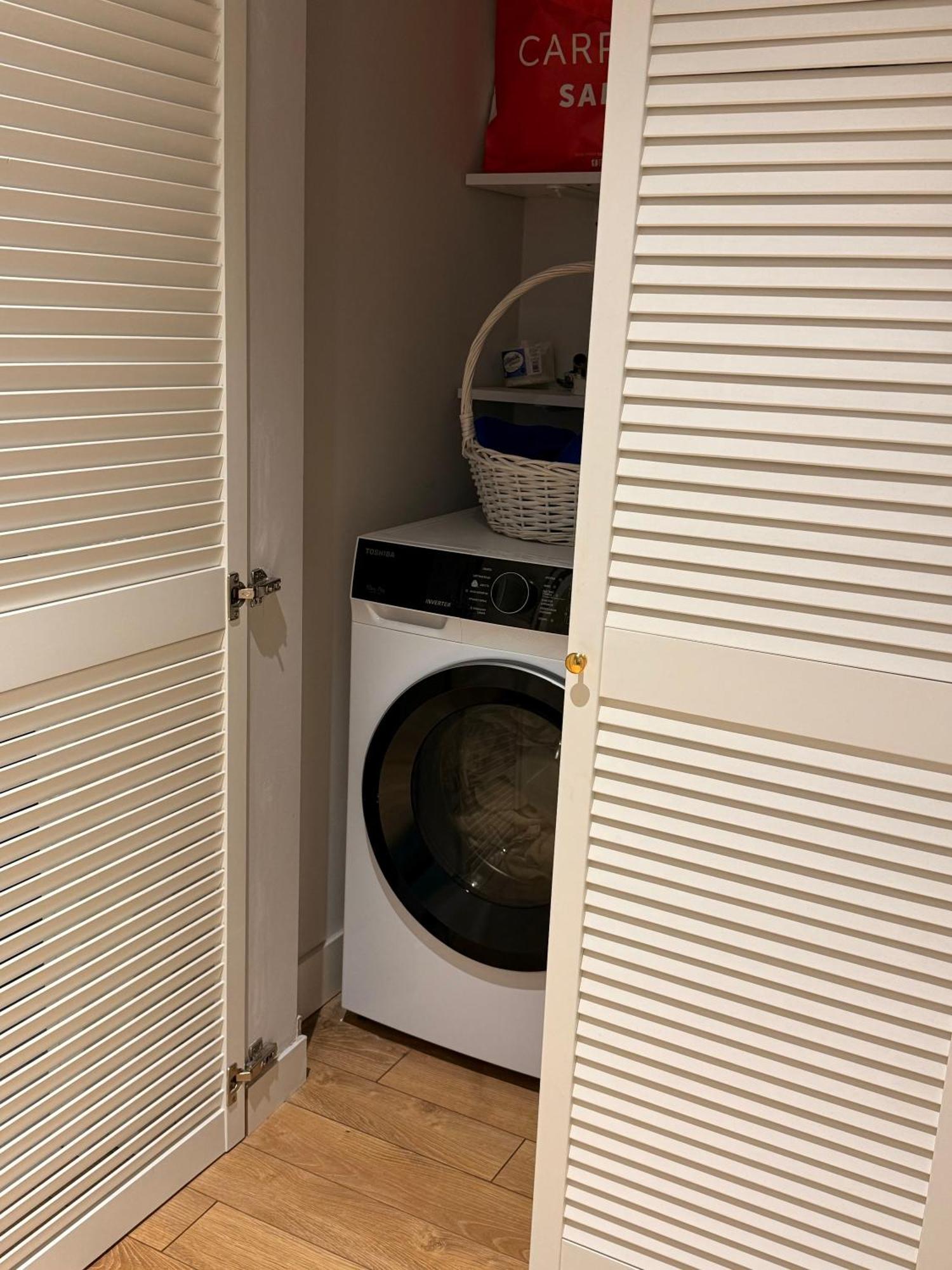 Tbilisi Hilton Apartment מראה חיצוני תמונה